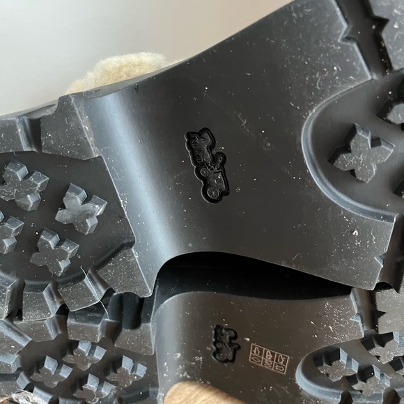 Women’s Coach black leather boots-size 9 - Picture 4 of 7